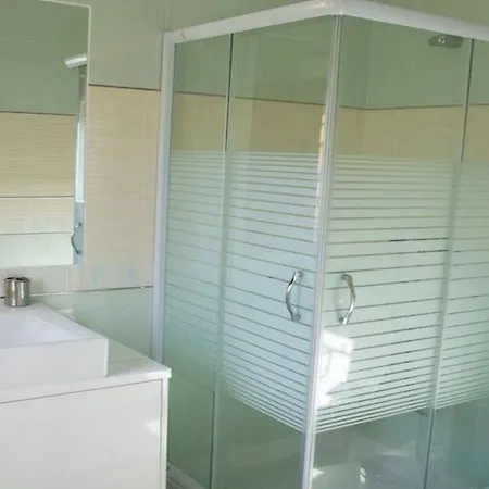 Ferrarias Sleeps 10 With Pool Air Con And Wifi Villa *